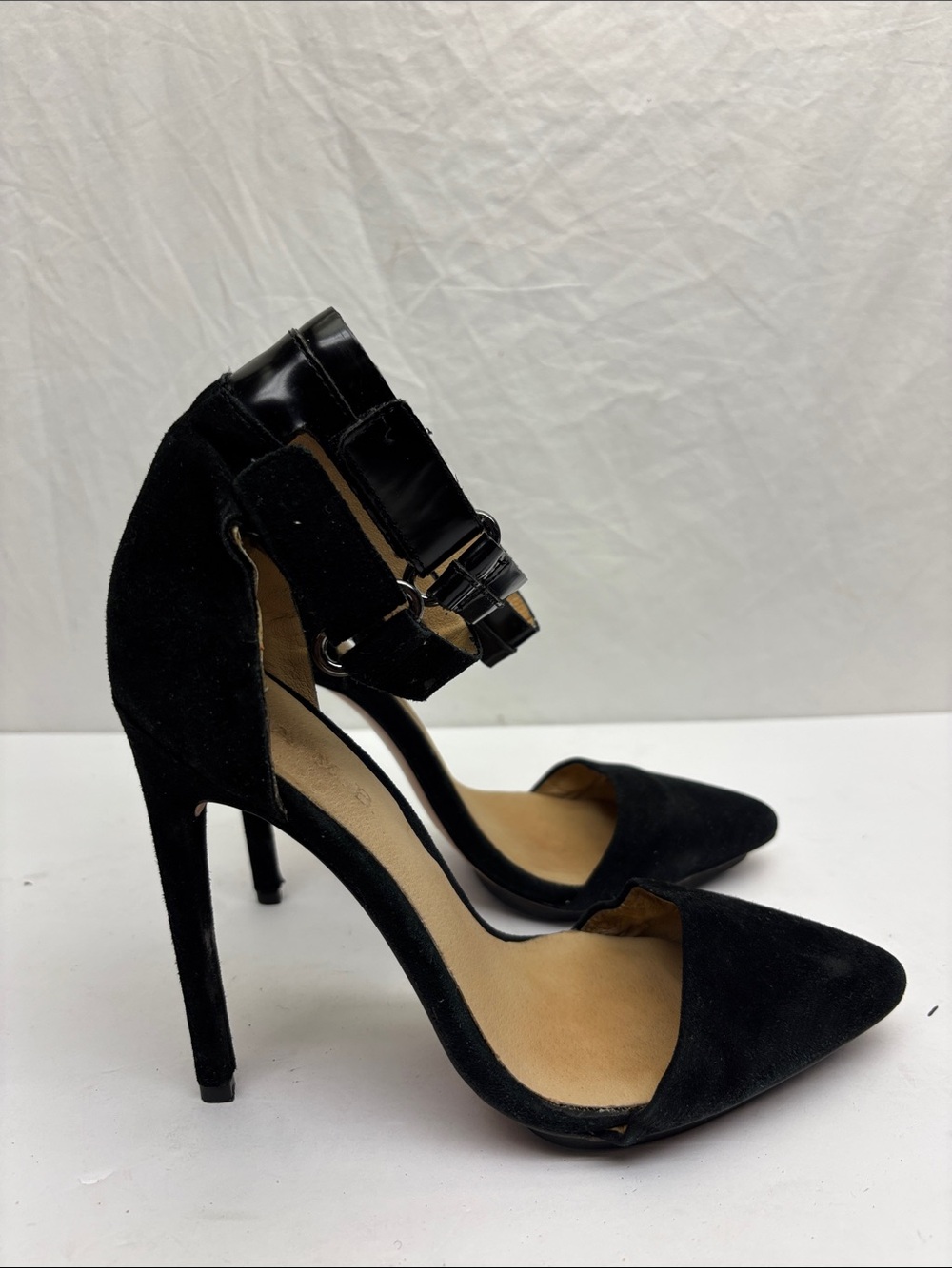 LAMB Black Pointed-Toe Ankle-Strap High Heels, size 8 M, box 41